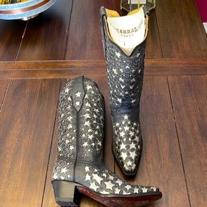 Brand new corral boots size 8